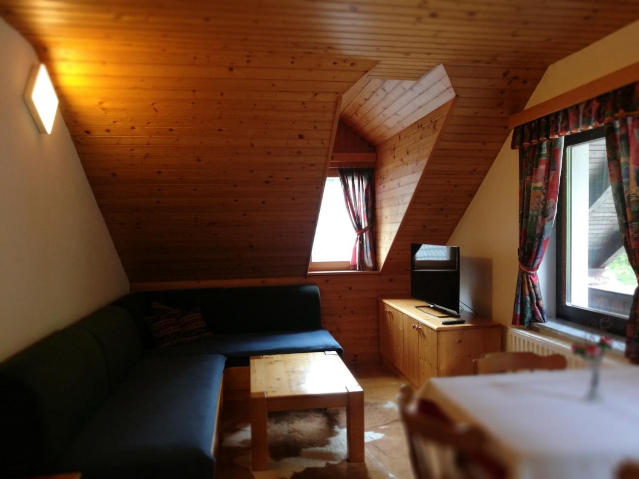 Turisticna Kmetija Psnak Apartment Мойстрана Екстериор снимка